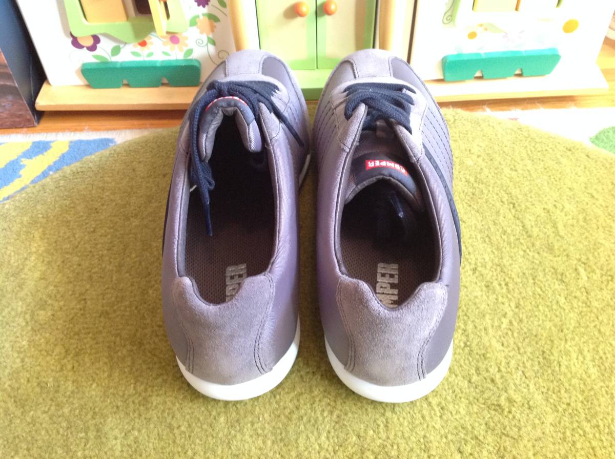 [SALE] Camper новый товар спортивные туфли Pelotas XL серый 42* быстрое решение 