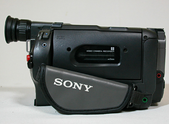 SONY（ソニー）／3.5型モニター搭載 ８ミリビデオカメラ 規制前 CCD-TRV45 （追加画像あり）／管MXN_画像5