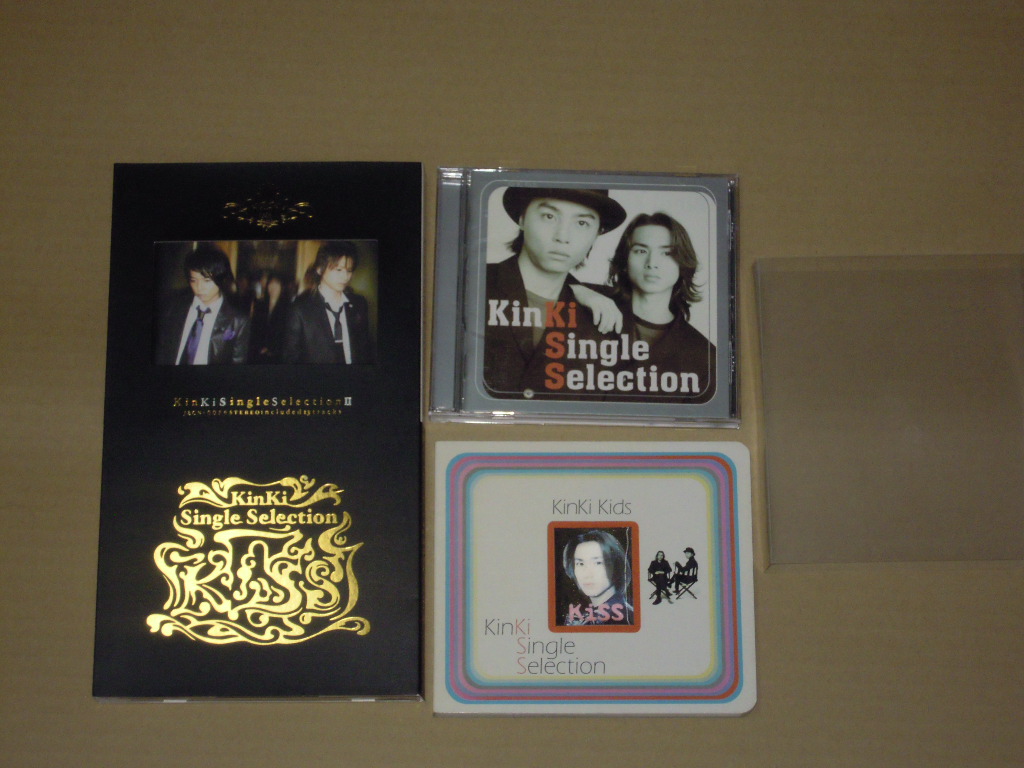 美品 初回限定版 KinKi Kids Single Selection フォトブック付 + Single Selection II 2 シングルCD anniversary カレンダー付キンキキッズ_画像1