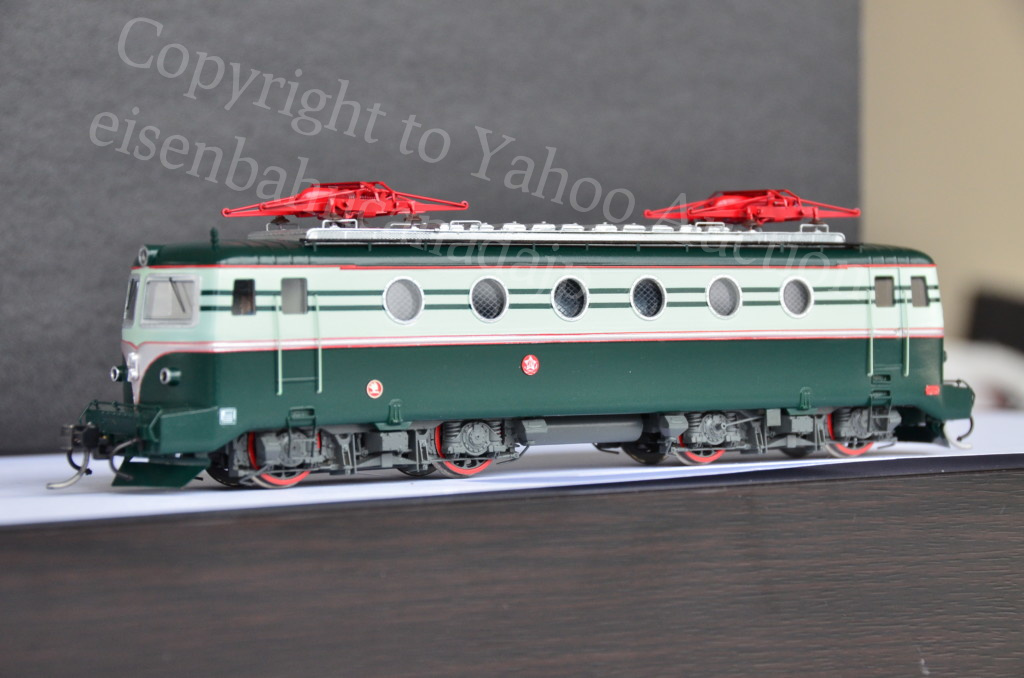Eisenbahn Canada 北朝鮮鉄道シュコダ Type 22E2 電気機関車 Eisenbahn Canada 北朝鮮鉄道シュコダ Type 22E2 電気機関車