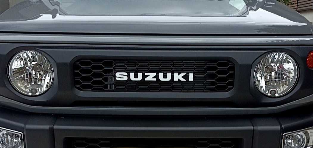JB64 JB74 ジムニー ジムニーシエラ フロントグリル本体 JB64 JB74 ジムニー ジムニーシエラ フロントグリル本体