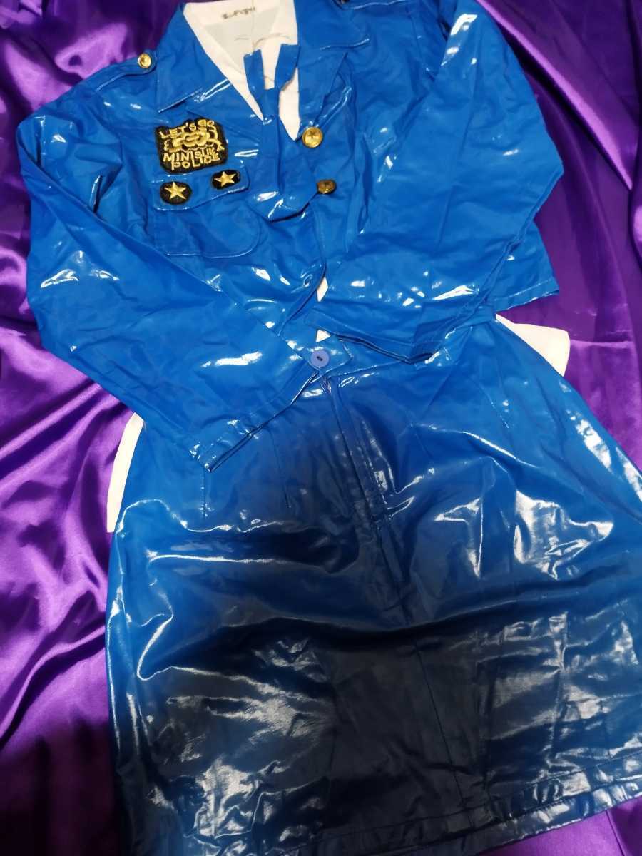 Yahoo!オークション - テカテカ 合皮 レザー ミニスカポリス Yahoo!オークション - テカテカ 合皮 レザー ミニスカポリス