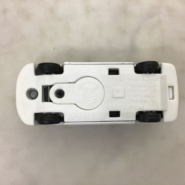 Yahoo!オークション - 1円〜 トミカ トミカタウン デニーズ Yahoo!オークション - 1円〜 トミカ トミカタウン デニーズ