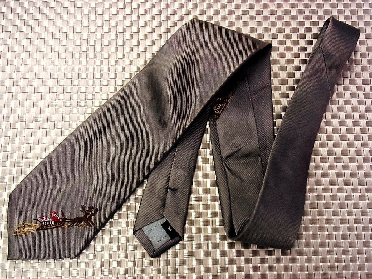 !29394D! condition staple product [ embroidery Santa Claus reindeer pattern ] Tornado Mart [TORNADO MART] necktie 