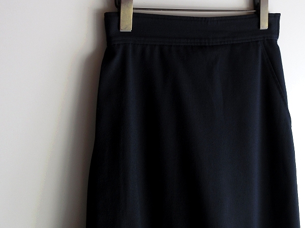 商売 HYKE(ハイク) アシンメトリー プリーツスカート inspektorat