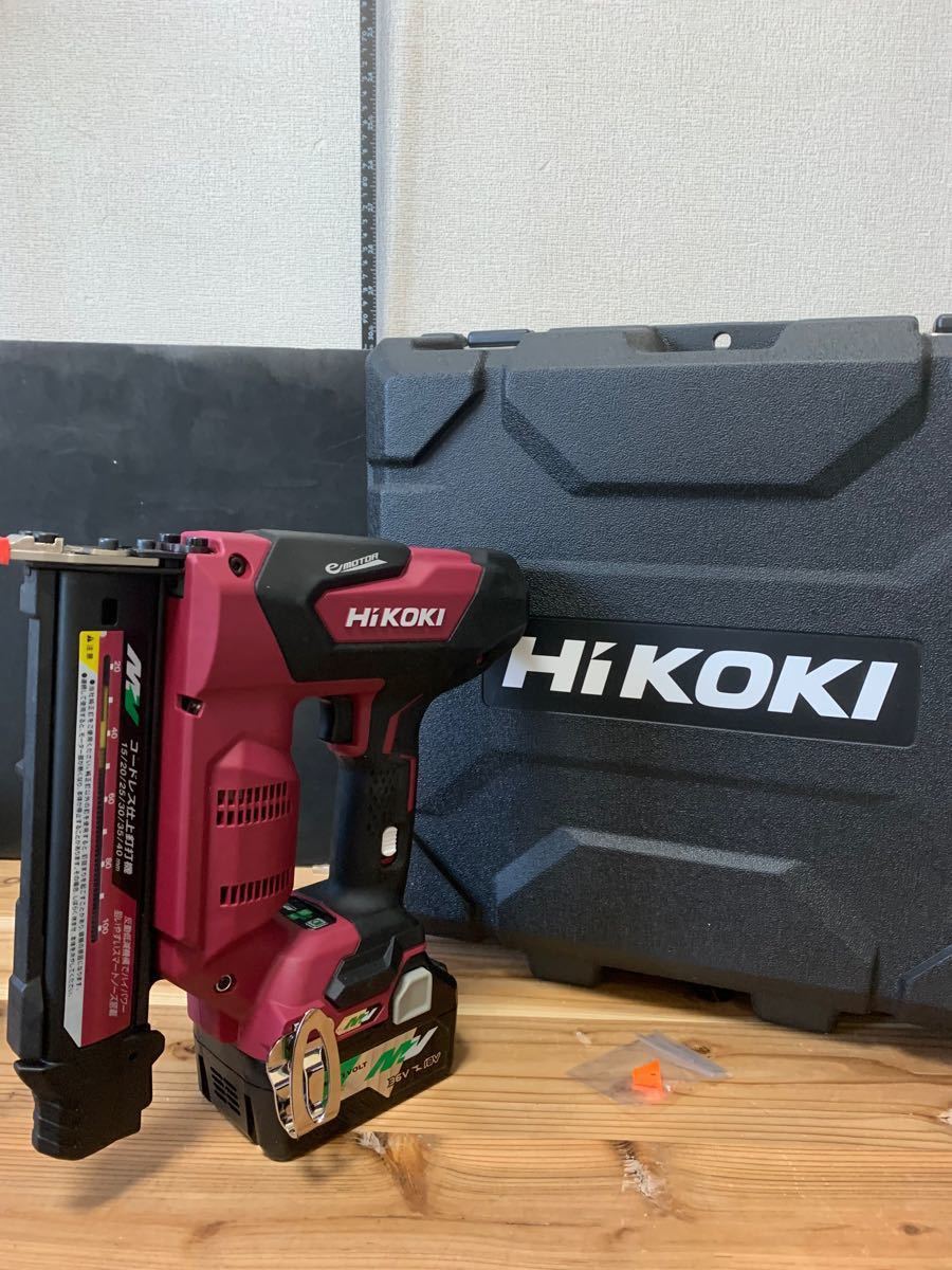 HiKOKI NT3640DA 40mmコードレス仕上げ釘打機 36V限定色 金曜日 HiKOKI NT3640DA 40mmコードレス仕上げ釘打機 36V限定色 金曜日
