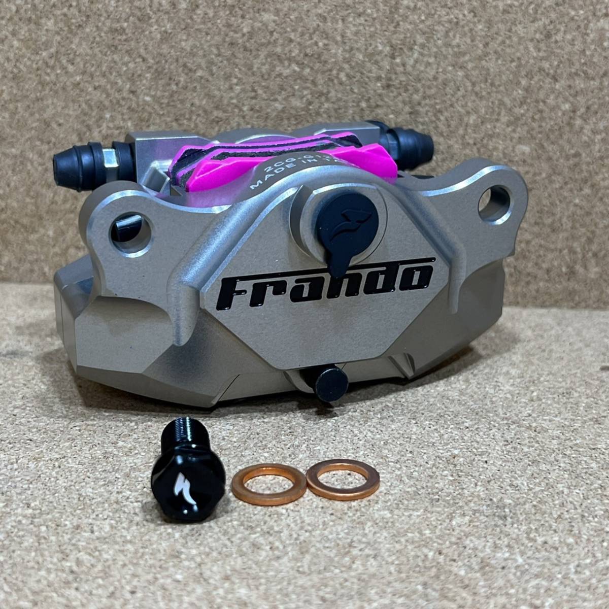 Frando F901 2POT CNC鍛造キャリパー 新カニタイプ シルバー 日本正規代理仕入品_画像1