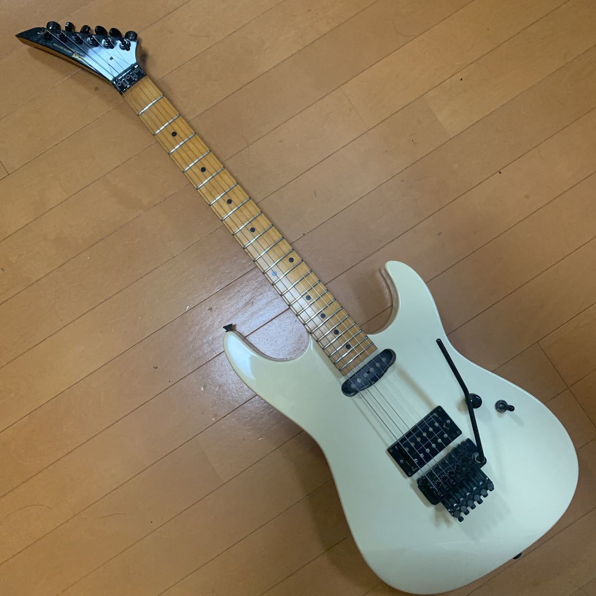 Yahoo!オークション - 中古 激レア 良品 フェルナンデス STJ Yahoo!オークション - 中古 激レア 良品 フェルナンデス STJ