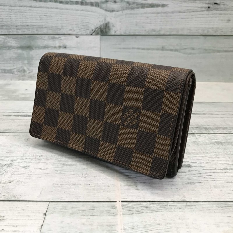 LOUIS VUITTON ルイヴィトン ポルトモネ・ビエトレゾール
