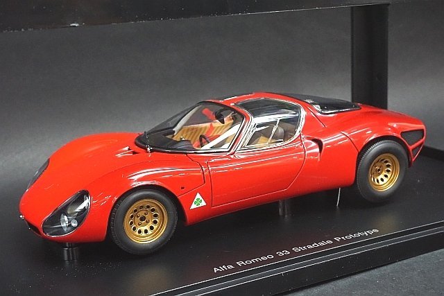 AUTOart オートアート 1/18 ALFA ROMEO アルファロメオ ティーポ 33/2