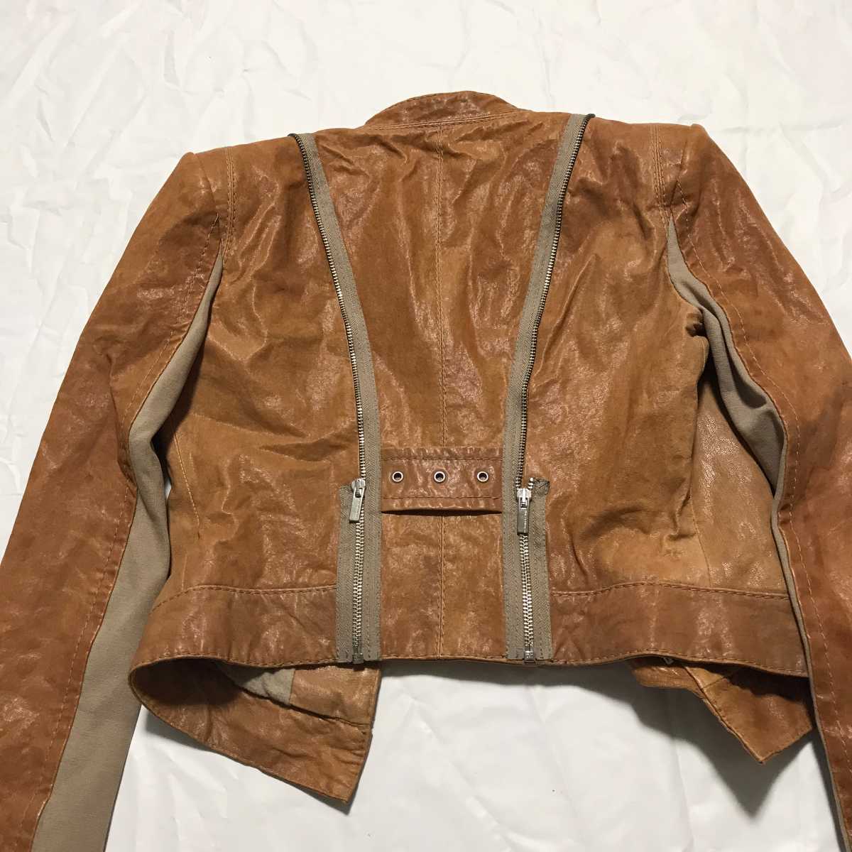 BCBG MAXAZRIA ビーシービージーマックスアズリア レーザージャケット シングルライダース レザージャケット XS
