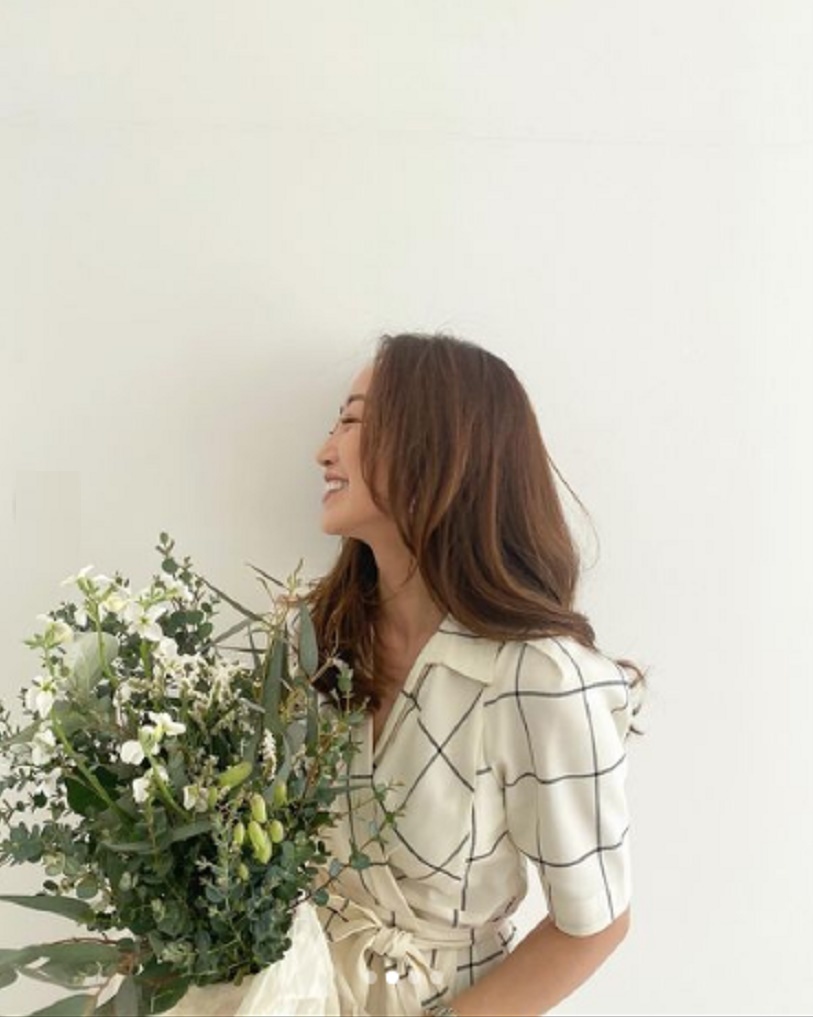から厳選した 美品 Kei Shirahata Styling/ ウール カシュクールワンピース 神崎恵着 オフホワイト Mサイズ