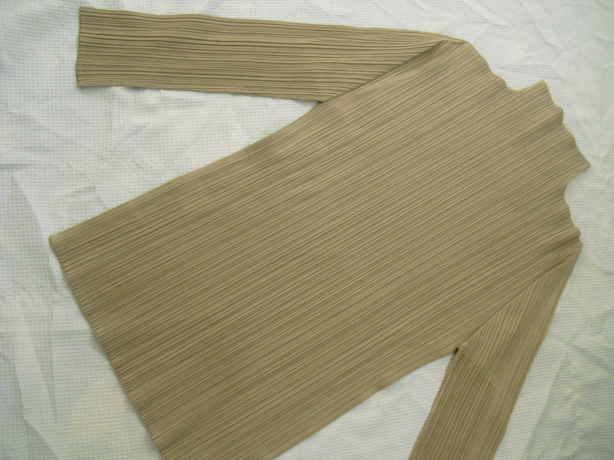 ISSEY MIYAKE トップス S cursosnobel.com.br