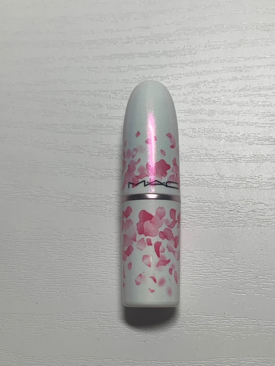 MAC リップ　BOOM BOOM BLOOM