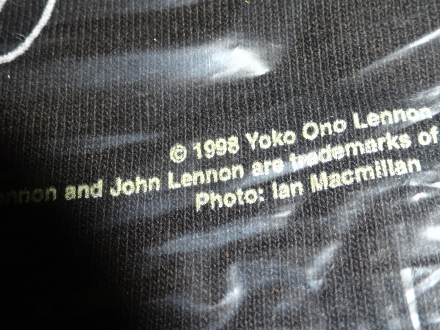 送料185円・H429■ ジョン・レノン　未開封 Tシャツ　Lサイズ　(c)1998 REVOLUTION JOHN LENNON_画像3