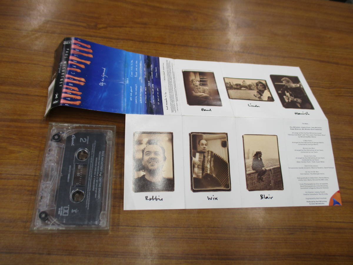 S-3595[ cassette tape ]US version / PAUL McCARTNEY Off The Ground paul (pole) * McCartney off * The * ground Beatles cassette tape