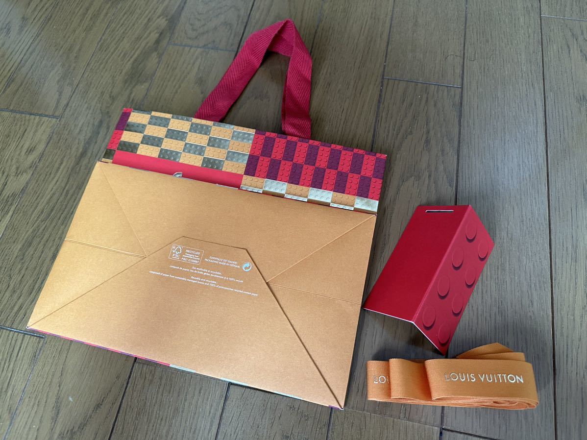 ルイヴィトン レゴ柄 LOUIS VUITTON クリスマス限定 紙袋 限定品(ルイ