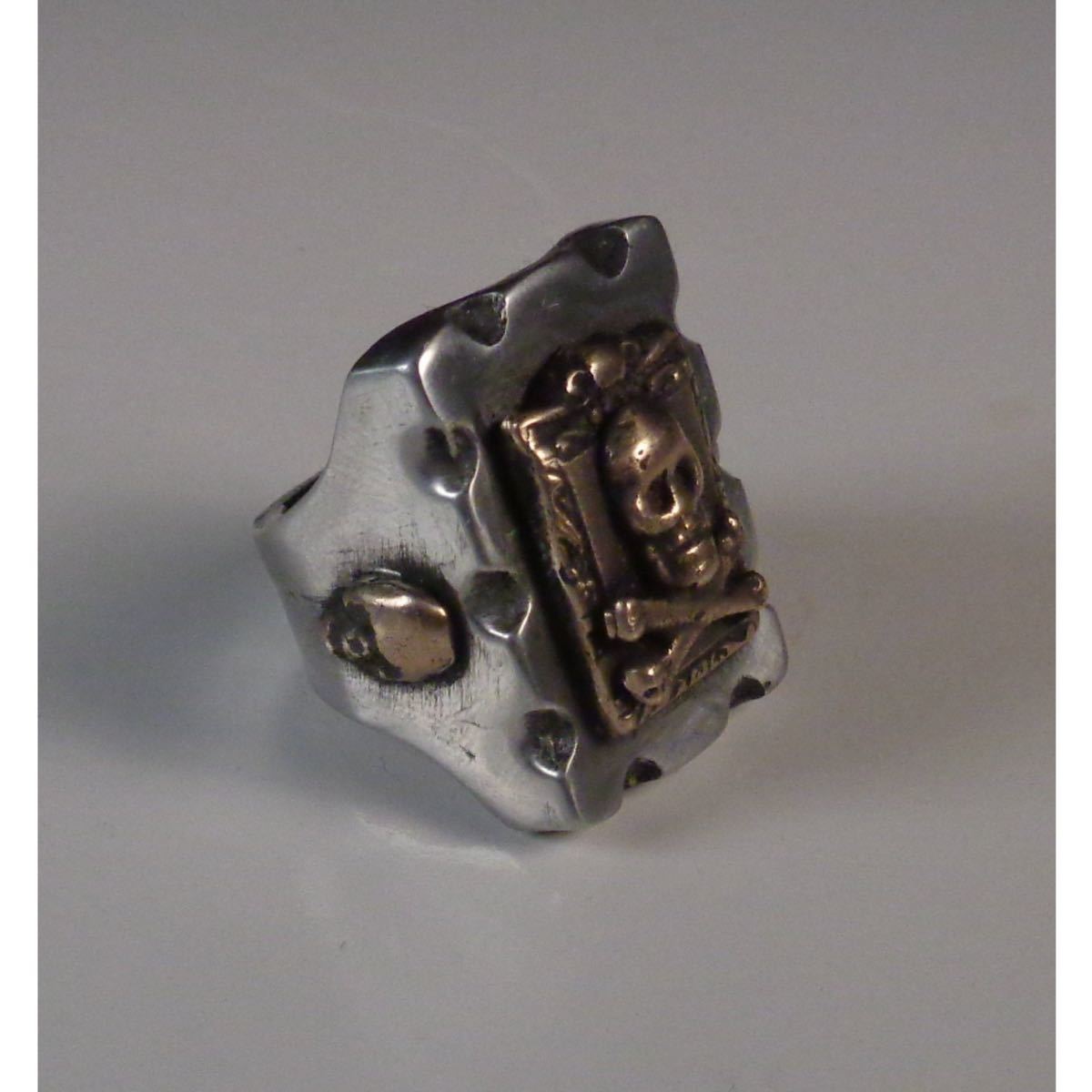 超希少!VINTAGE MEXICAN BIKER RING SKULL PIRATES USA HTCビンテージメキシカンバイカーリングスカルパイレーツ 18号_画像1