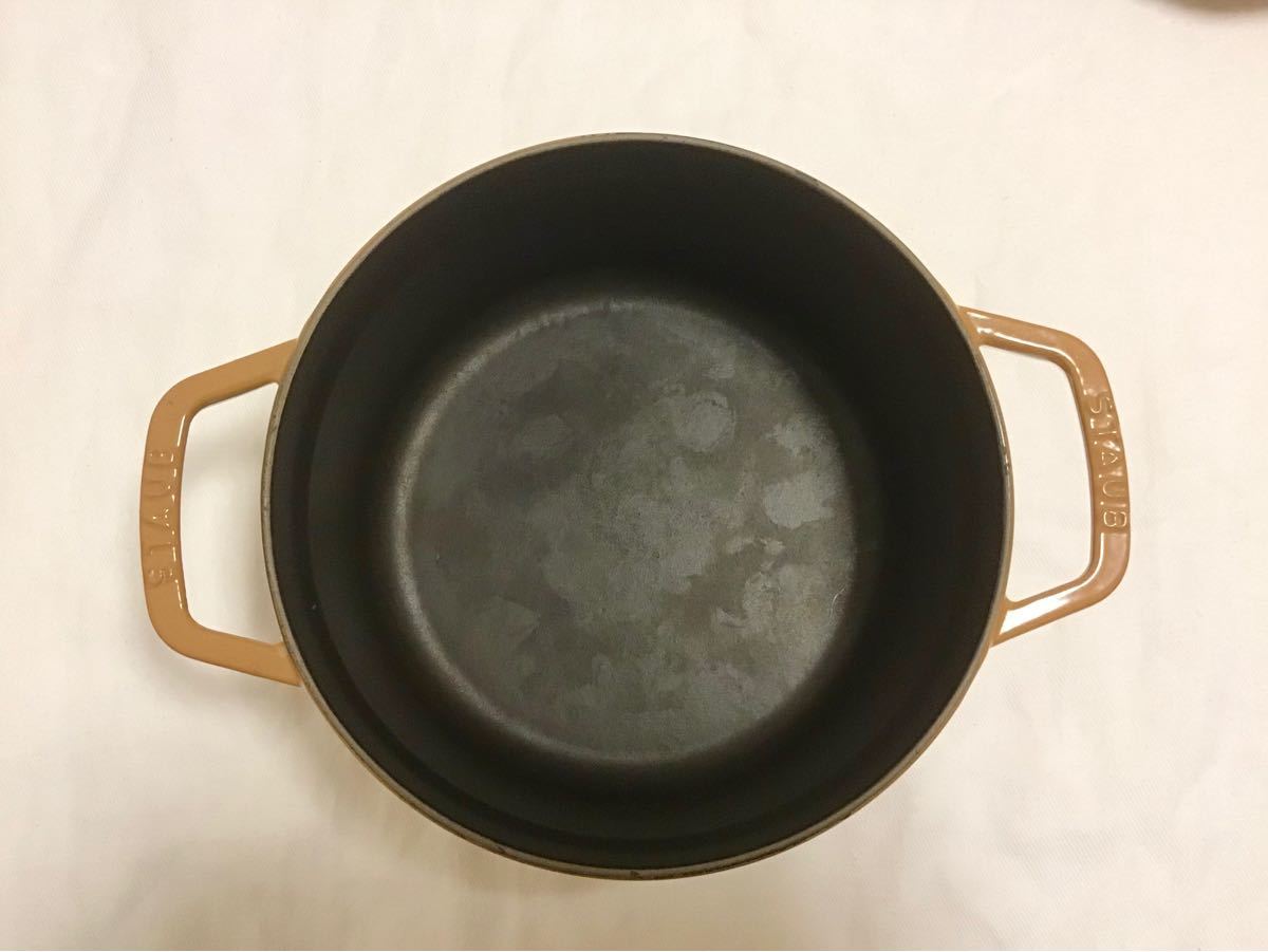 staub ストウブ ピコココット ラウンド 22cm マスタード イエロー