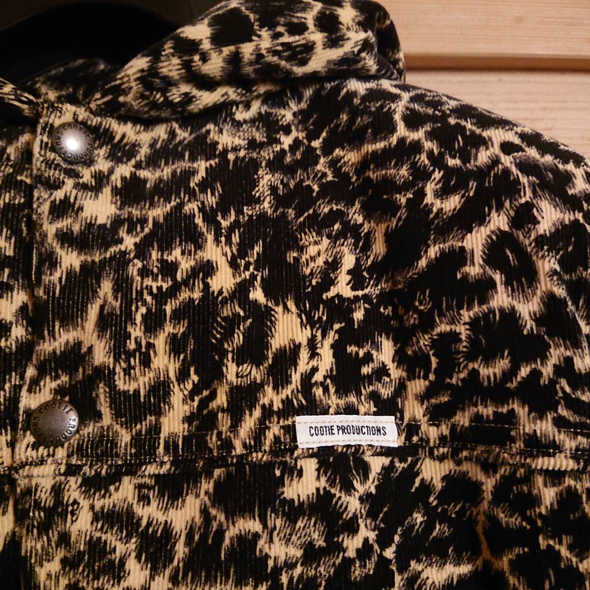 美品 COOTIE Corduroy Leopard Oversized Down Jacket M クーティー レオパード コーデュロイ ダウン ワコマリア Supreme blackeyepatch_画像3