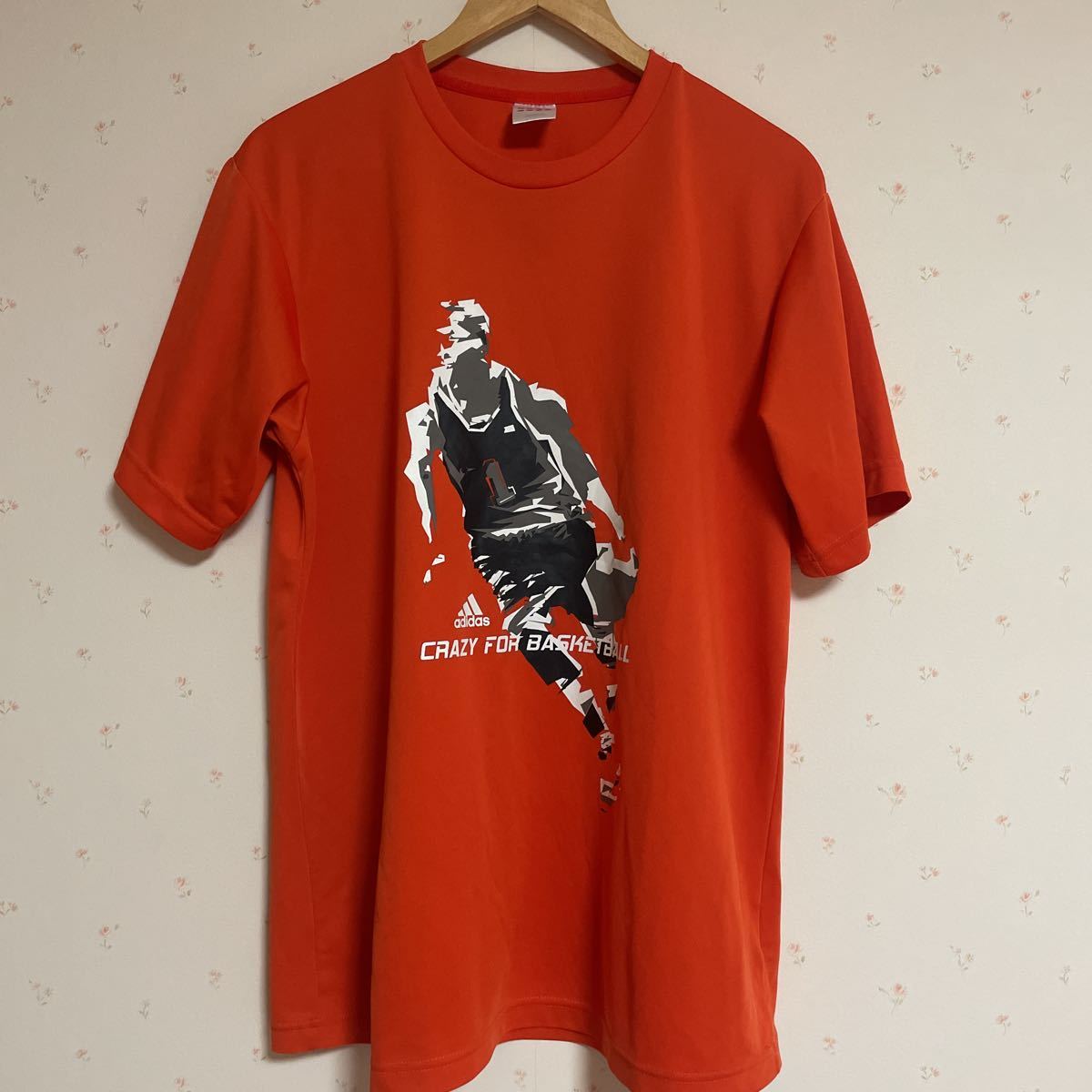 adidas アディダス バスケットボール 半袖Tシャツ プリントTシャツ Lサイズ ポリエステル オレンジ_画像1