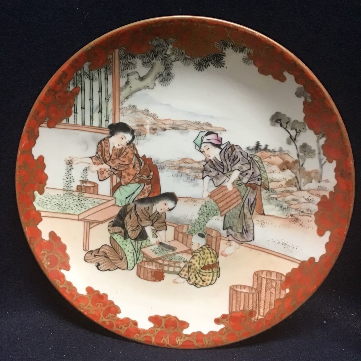 Yahoo!オークション - 九谷焼 古美術 飾皿 養蚕往来図 金襴手 Yahoo!オークション - 九谷焼 古美術 飾皿 養蚕往来図 金襴手