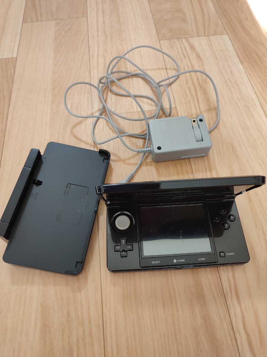 3ds 本体 コスモブラック 黒 NINTENDO 3DS 中古 任天堂 動作確認済　充電器付き
