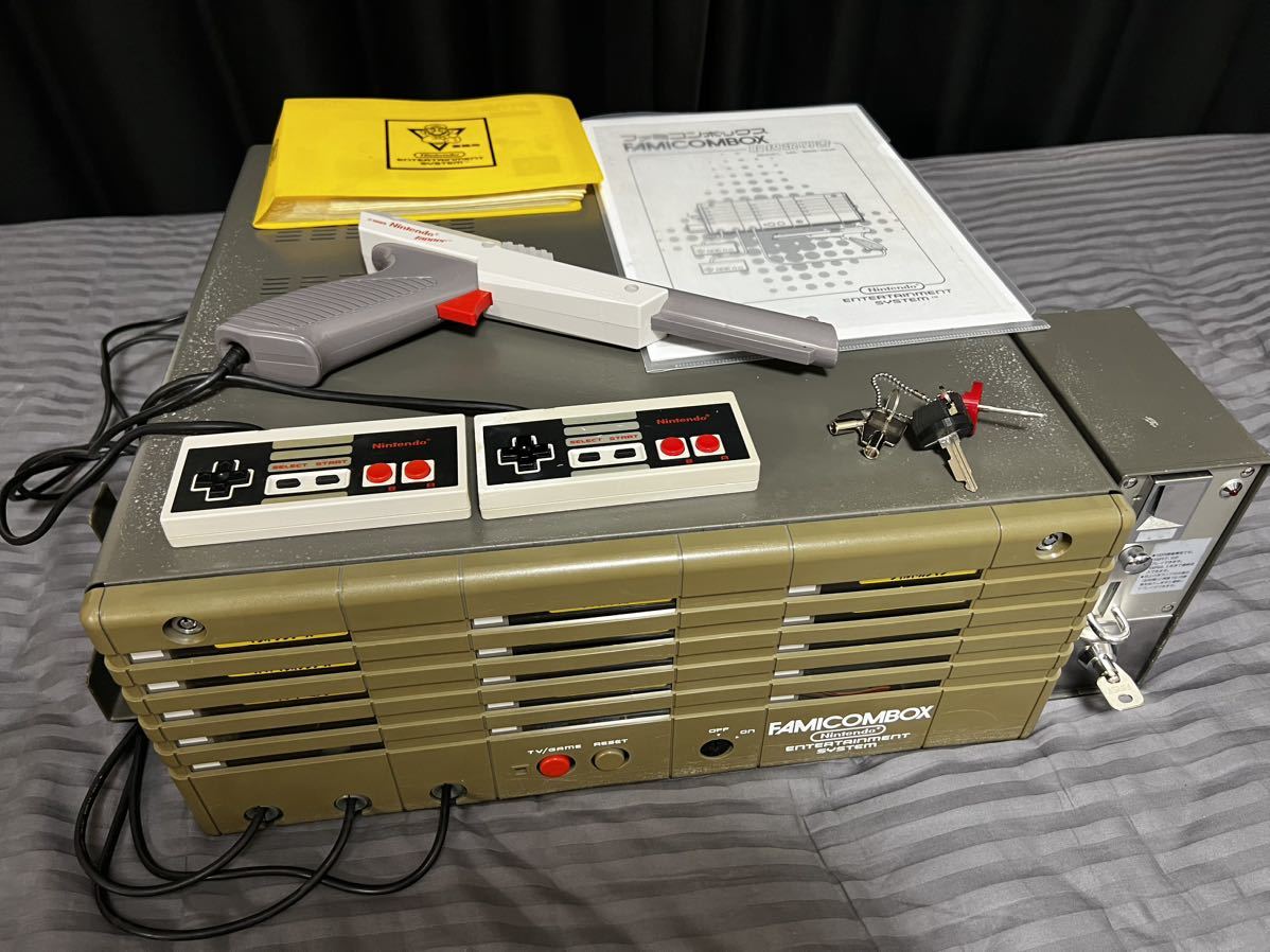 ヤフオク! - ○超希少!! 動作確認済 任天堂 ファミコンボックス SS...