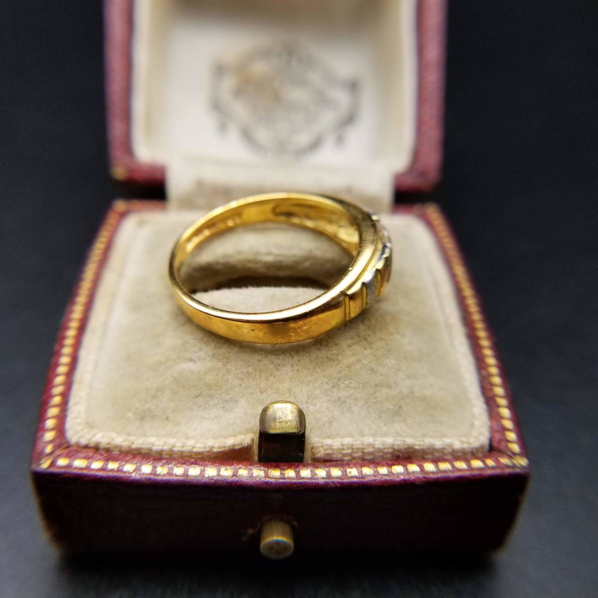 1970～1990年代 AVON ラインストーン クリア 一粒 ゴールドトーン 米国 アールデコ ヴィンテージ リング 指輪 彫金 ビンテージ S90_画像7