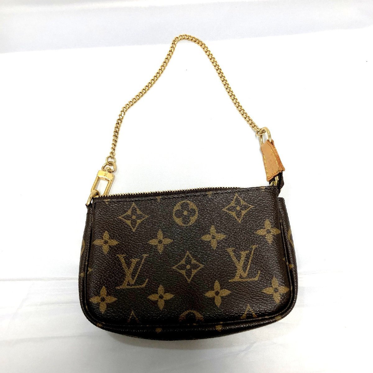 LOUIS VUITTON ルイヴィトンアクセサリーポーチ