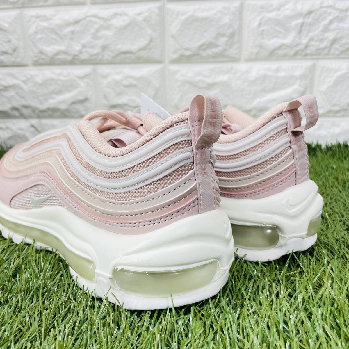 即決 ナイキ ウィメンズ エア マックス 97 ピンク 白 ホワイト Nike WMNS Air Max 97 レディース 厚底 24.0cm 送料込み DH8016-600_画像9