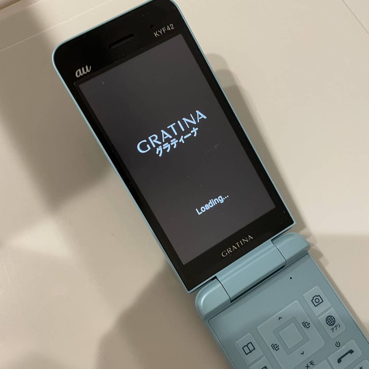 au 携帯電話 ガラケー　折りたたみ　携帯　電話　ブルー　GRATINA KYF42 KDDI 京セラ　ブルー　青　本体　通電　動作確認_画像9