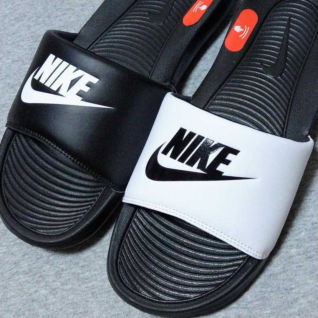 NIKE ナイキ ベナッシ29cm スポーツシャ ワーサンダル草履ビーチ