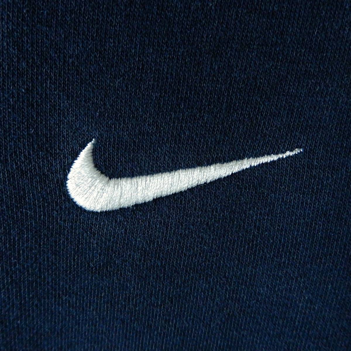 NIKE Hoodie Sweatshirts NAVY L ナイキ パーカー スウェット ネイビー ワンポイント 刺繍 ロゴ_画像3