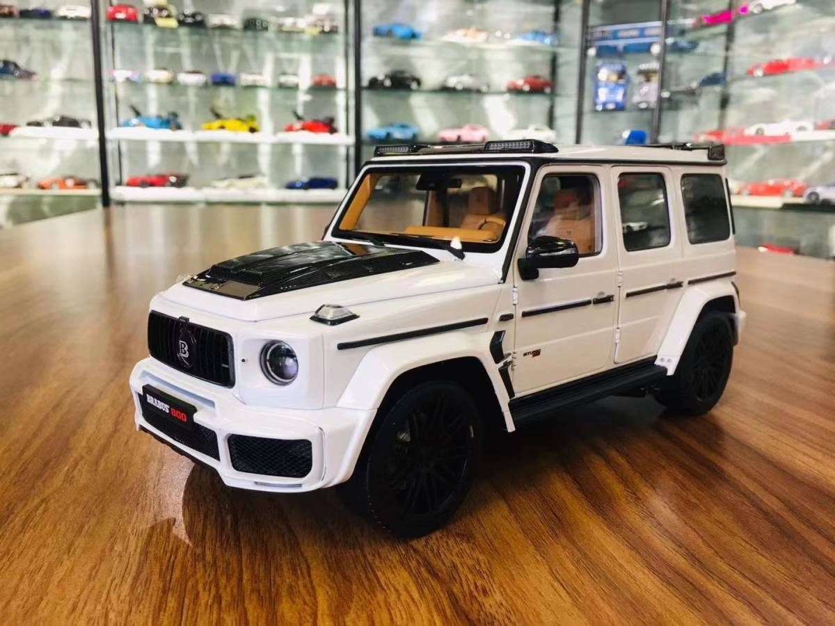 Almost Real 1:18 Mercedes-Benz babs G63 800