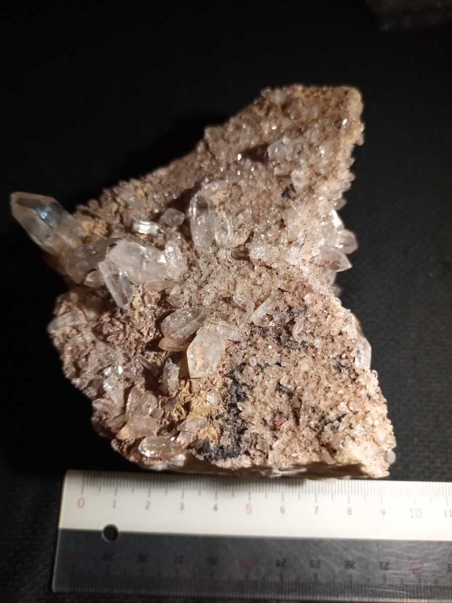 パルギ産　天然　水晶　スラスター　原石　約600g スピリチュアル　ヒーリング　浄化　波動　パワーストーン　ヒーリング