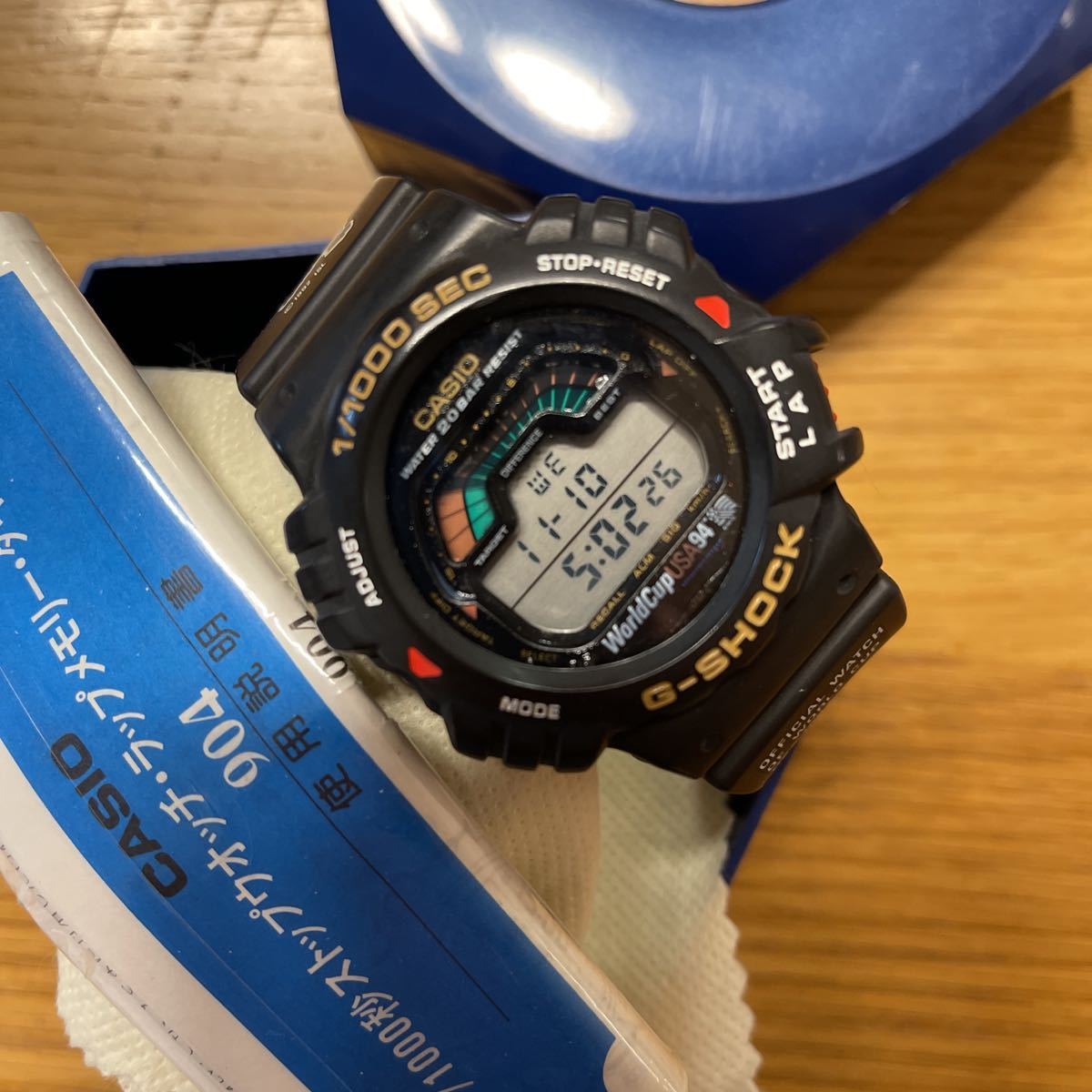 CASIO 希少！即決 ラスト1本！国内正規品　94年発売　生産終了　94ワールドカップモデル　未使用　DW-6094-1 電池交換済み！_画像1