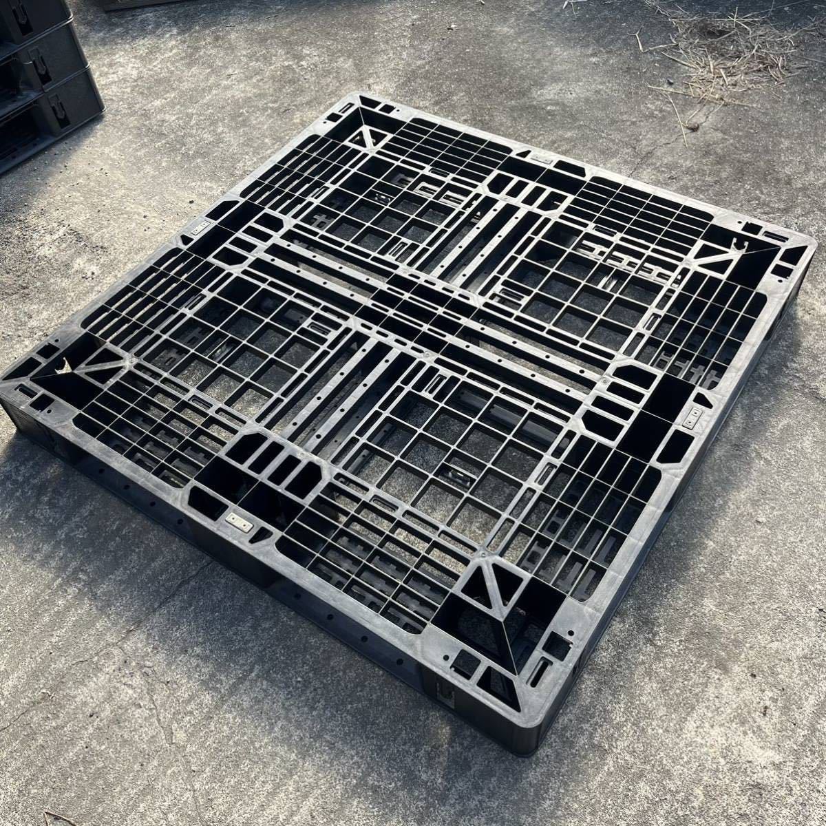 即納可能】【引取可能】 樹脂パレット 1100×1100×125 50枚セット 即納可能】【引取可能】 樹脂パレット 1100×1100×125 50枚セット