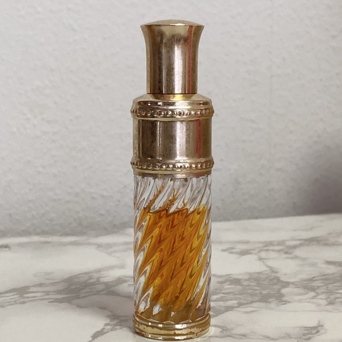 廃盤 ニナリッチ ファルーシュ パルファム 7ml ヴァポリザター 廃盤 ニナリッチ ファルーシュ パルファム 7ml ヴァポリザター