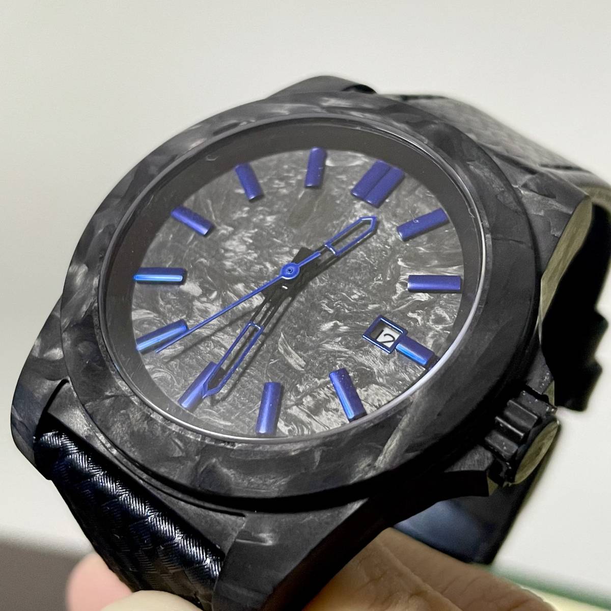 定価14万】フル鍛造カーボン ミヨタ(シチズン)機械式ムーブメント搭載