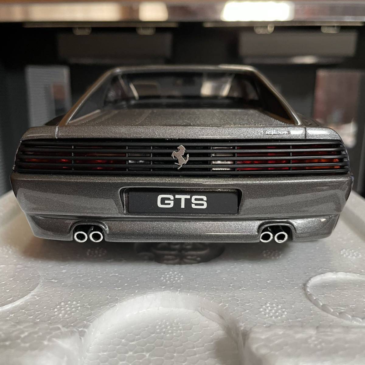 未展示品 GT SPIRIT 1/18 フェラーリ 348 GTS グレー 未展示品 GT SPIRIT 1/18 フェラーリ 348 GTS グレー