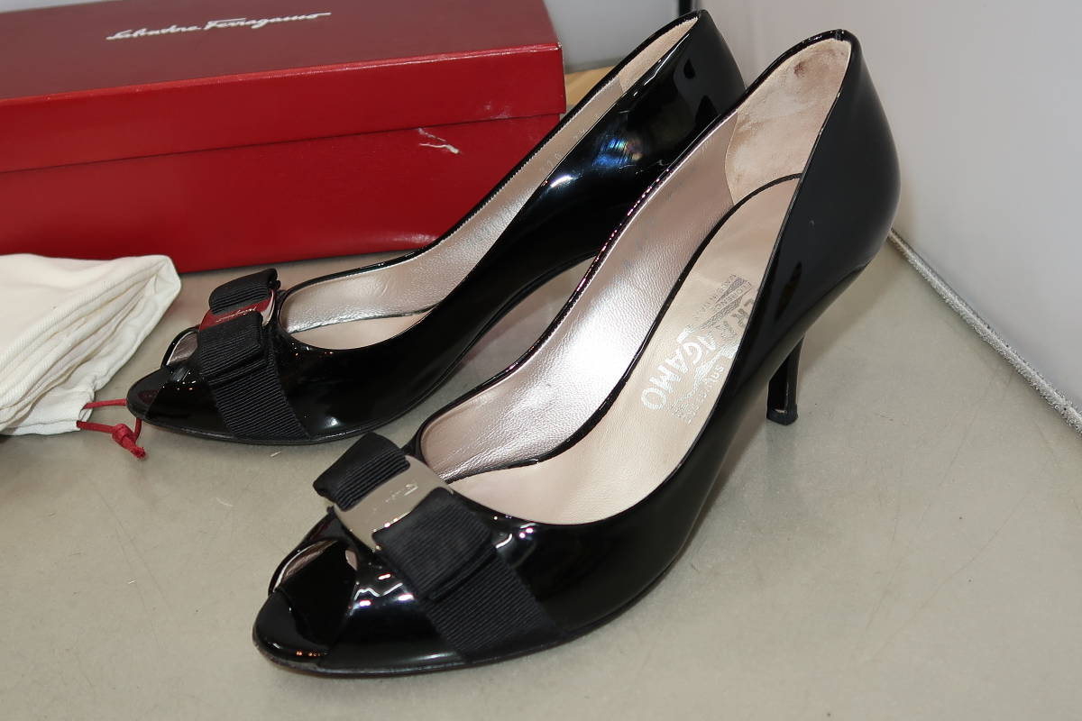□□サルヴァトーレフェラガモ Salvatore Ferragamo レディース □□サルヴァトーレフェラガモ Salvatore Ferragamo レディース