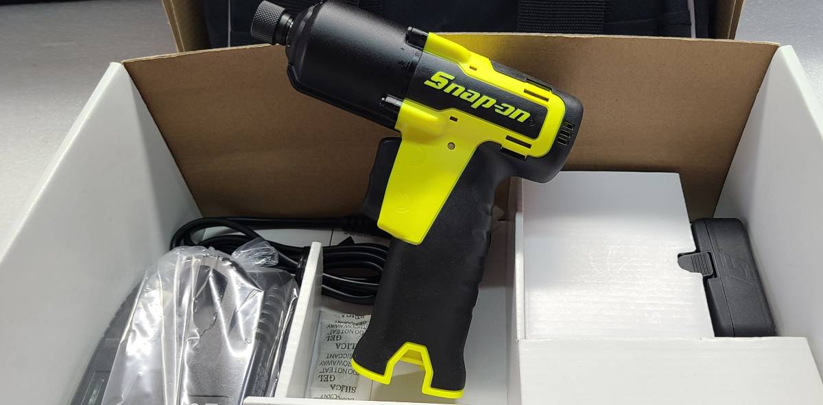 snap-on 14 4Vリチウムコードレスインパクトドライバーキット snap-on 14 4Vリチウムコードレスインパクトドライバーキット