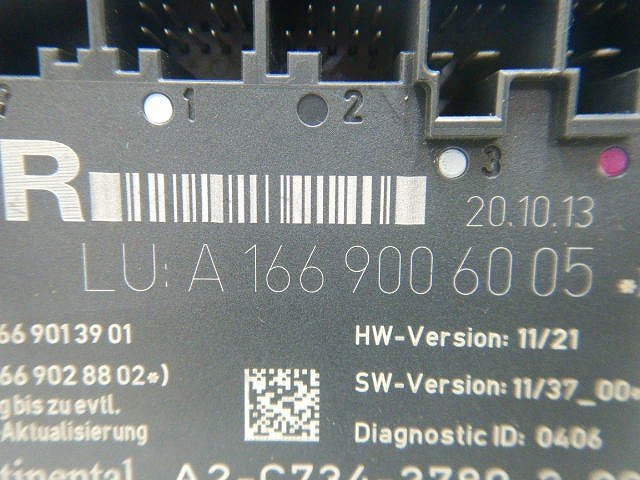 * Benz B180 W246 B Class 2014 year 246242 right front door control unit computer A1669006005 ( stock No:A34286) (7403)