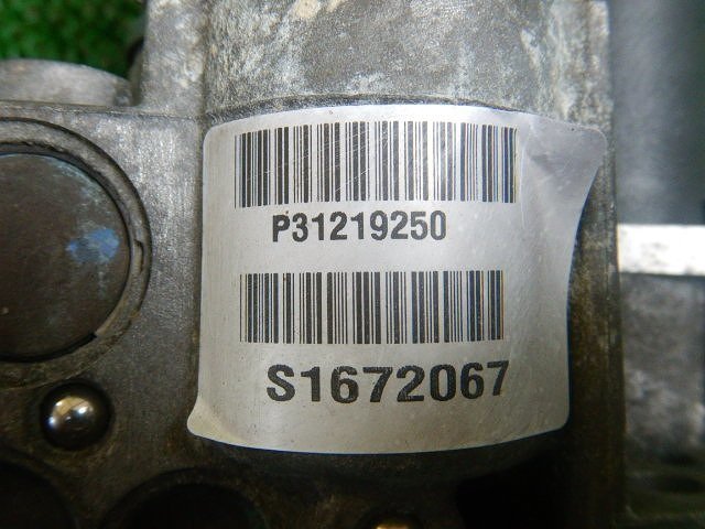 ** Volvo V70 T-6 AWD BB 08 year BB6304TW rear diff clutch / control unit / oil pump p( stock No:A34328) (7002) *