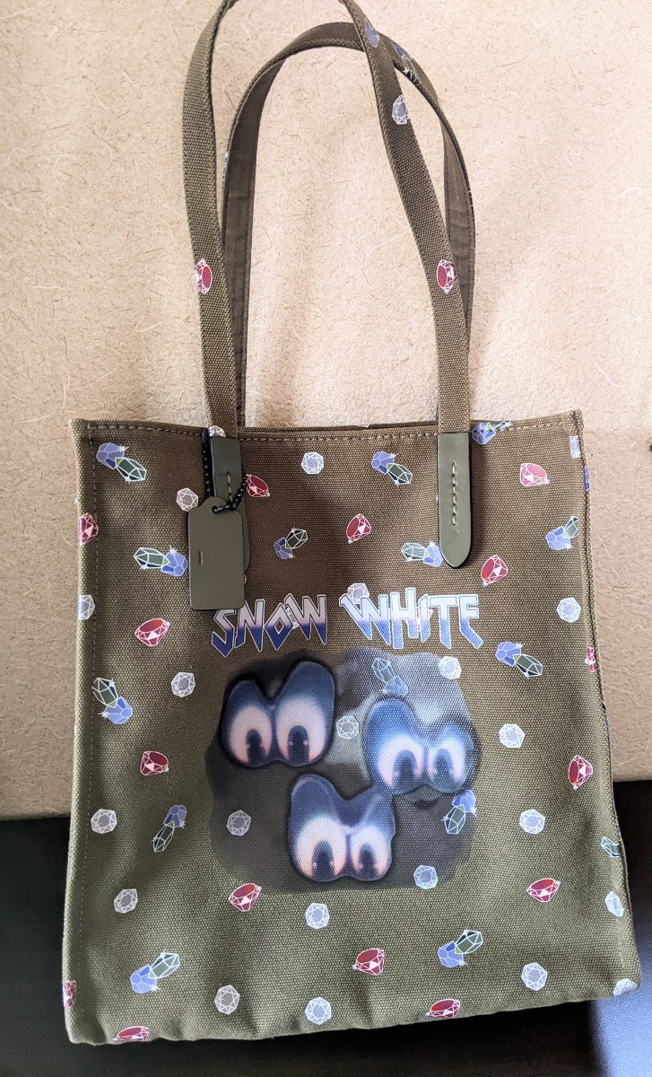 COACHディズニーコラボスノーホワイト白雪姫トートバッグコーチ七人の