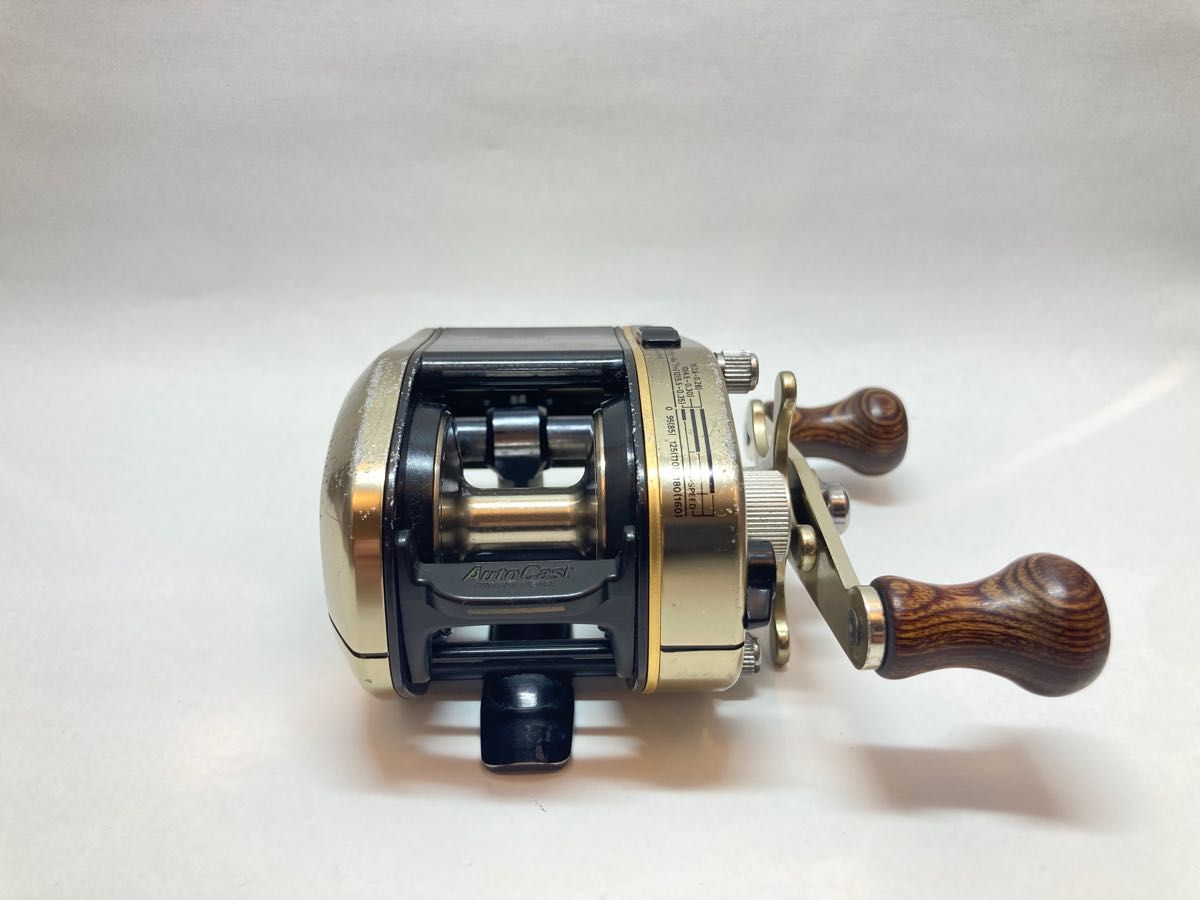 Daiwa ファントムPHANTOM Tournament SS-10