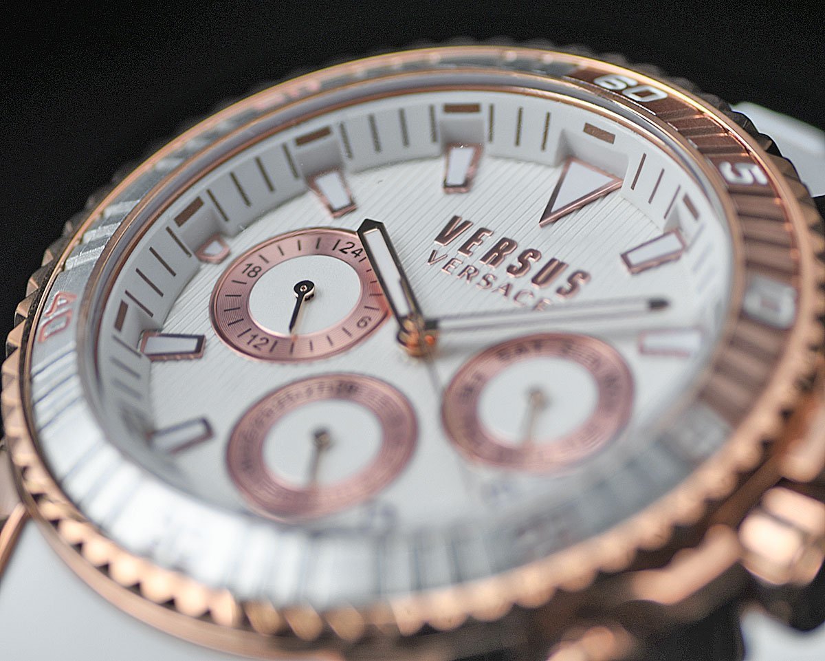 62％以上節約 新品ヴェルサーチVERSUS腕時計VERSACEメンズ激レア日本未