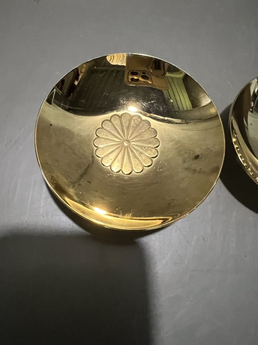 24KGP 刻印入り 酒器 菊 化粧箱入り 金杯 記念金杯_画像3