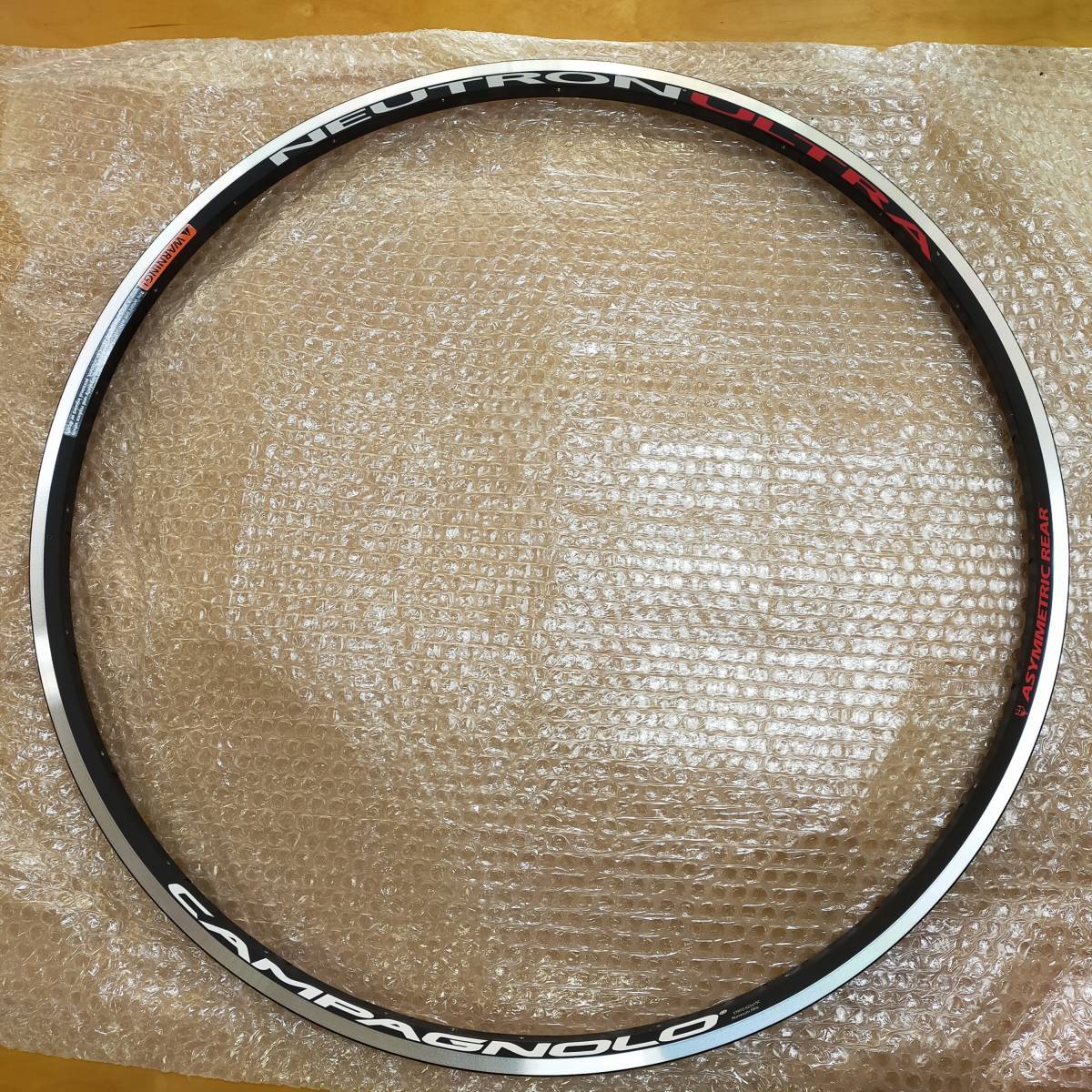 メーカー直売】 未使用 ニュートロン ウルトラ ULTRA Campagnolo